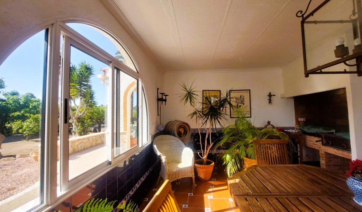 Bestaande woning  - Boerderijvilla - La marina - La Marina