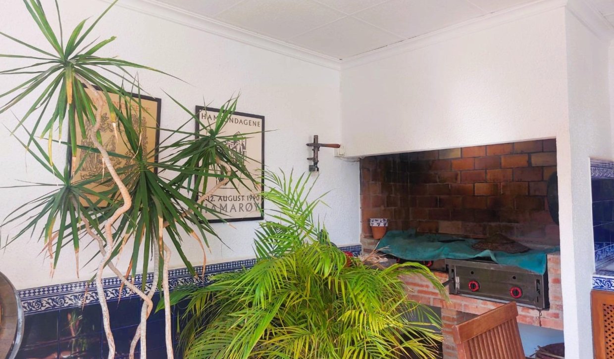 Bestaande woning  - Boerderijvilla - La marina - La Marina