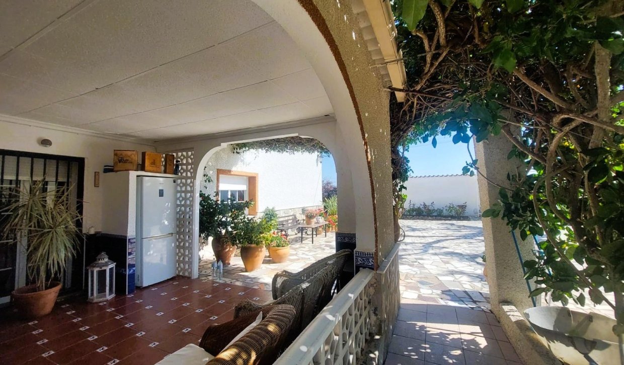 Bestaande woning  - Boerderijvilla - La marina - La Marina