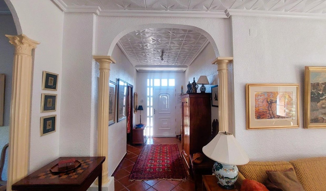 Bestaande woning  - Boerderijvilla - La marina - La Marina