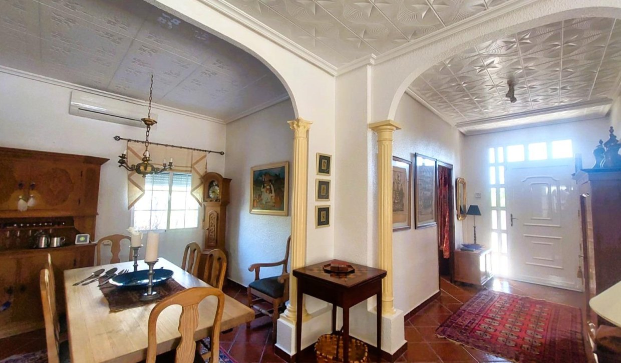 Bestaande woning  - Boerderijvilla - La marina - La Marina