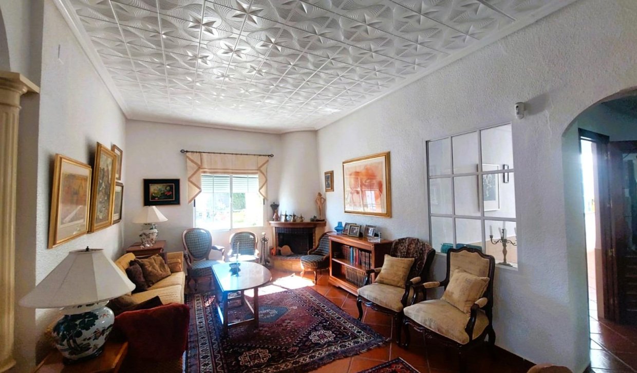 Bestaande woning  - Boerderijvilla - La marina - La Marina