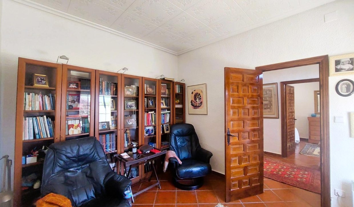 Bestaande woning  - Boerderijvilla - La marina - La Marina