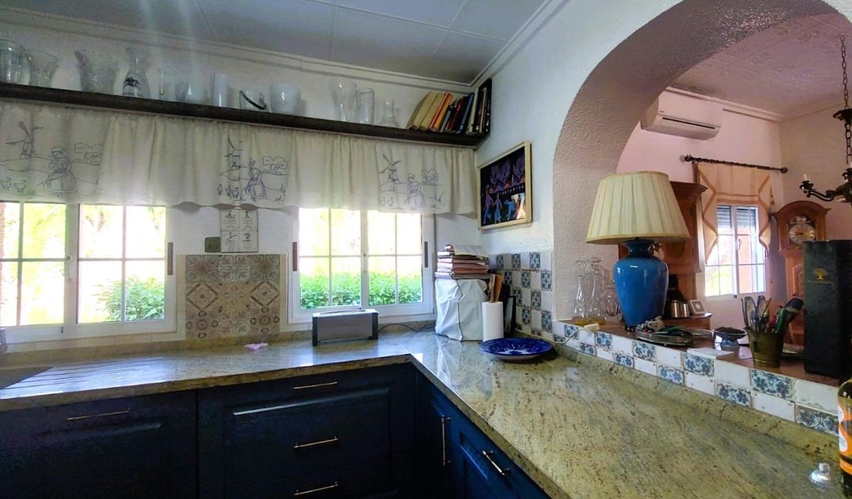 Bestaande woning  - Boerderijvilla - La marina - La Marina