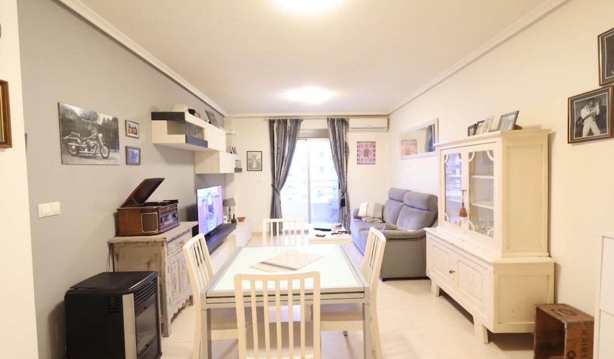 Resale - Apartamento - San Miguel de Salinas - Pueblo 9