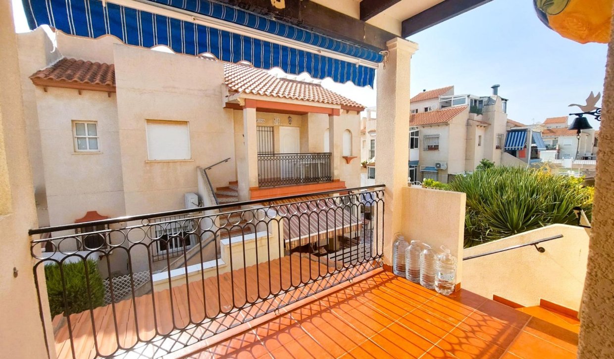 Bestaande woning  - Bungalow  bovenverdieping - Orihuela Costa - Playa Flamenca