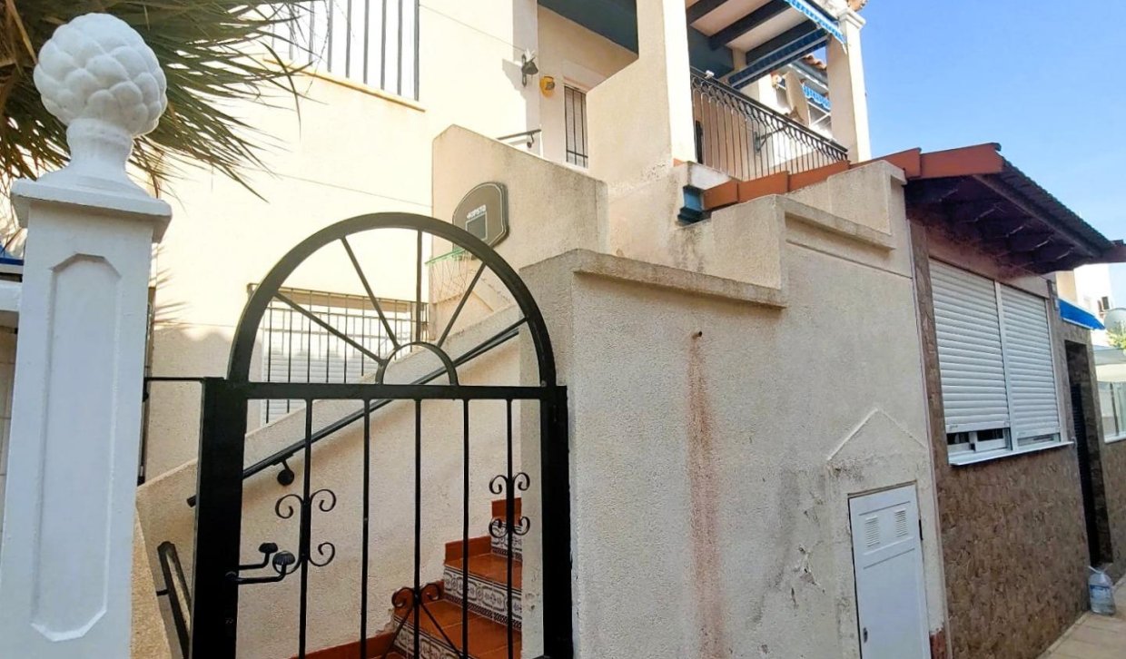 Bestaande woning  - Bungalow  bovenverdieping - Orihuela Costa - Playa Flamenca