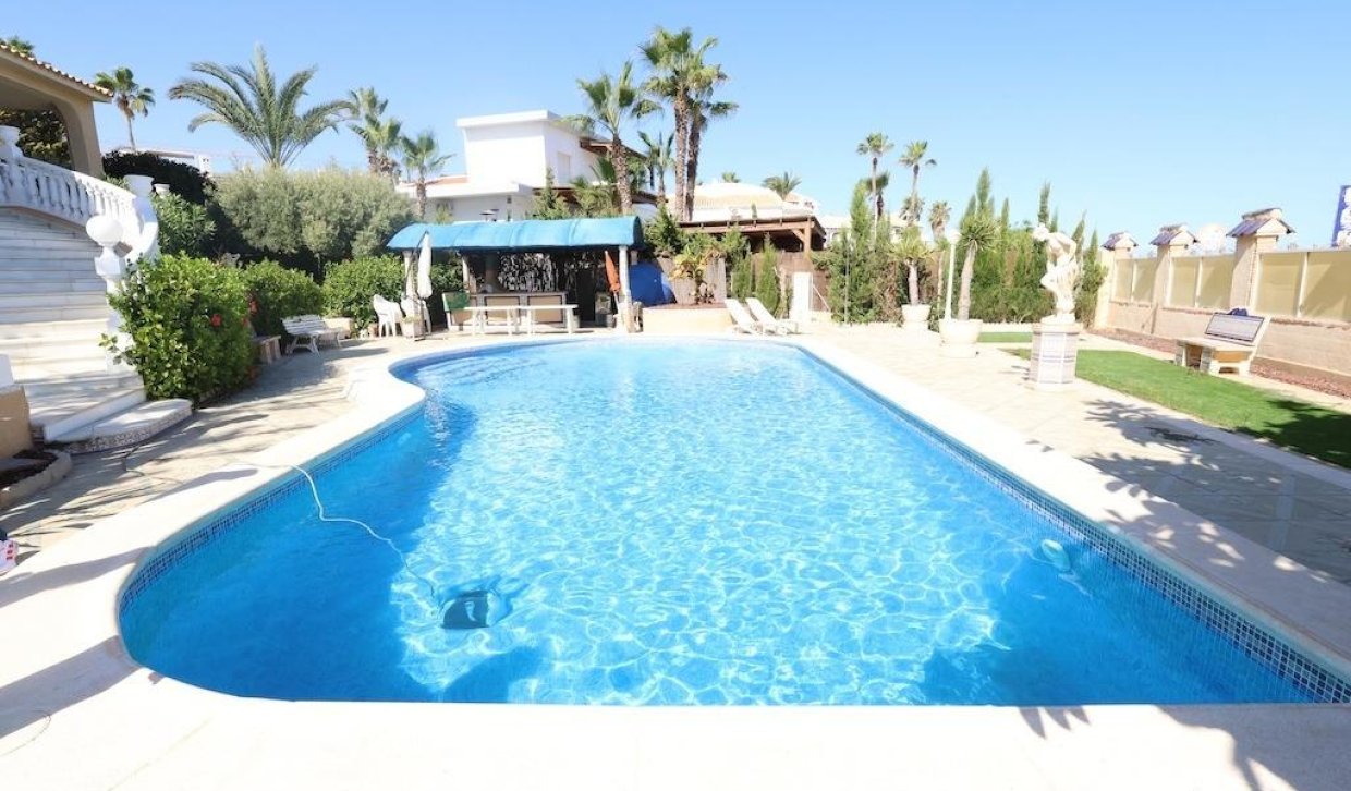 Segunda Mano - Villa - Cabo Roig - MUY CERCA DE LA PLAYA