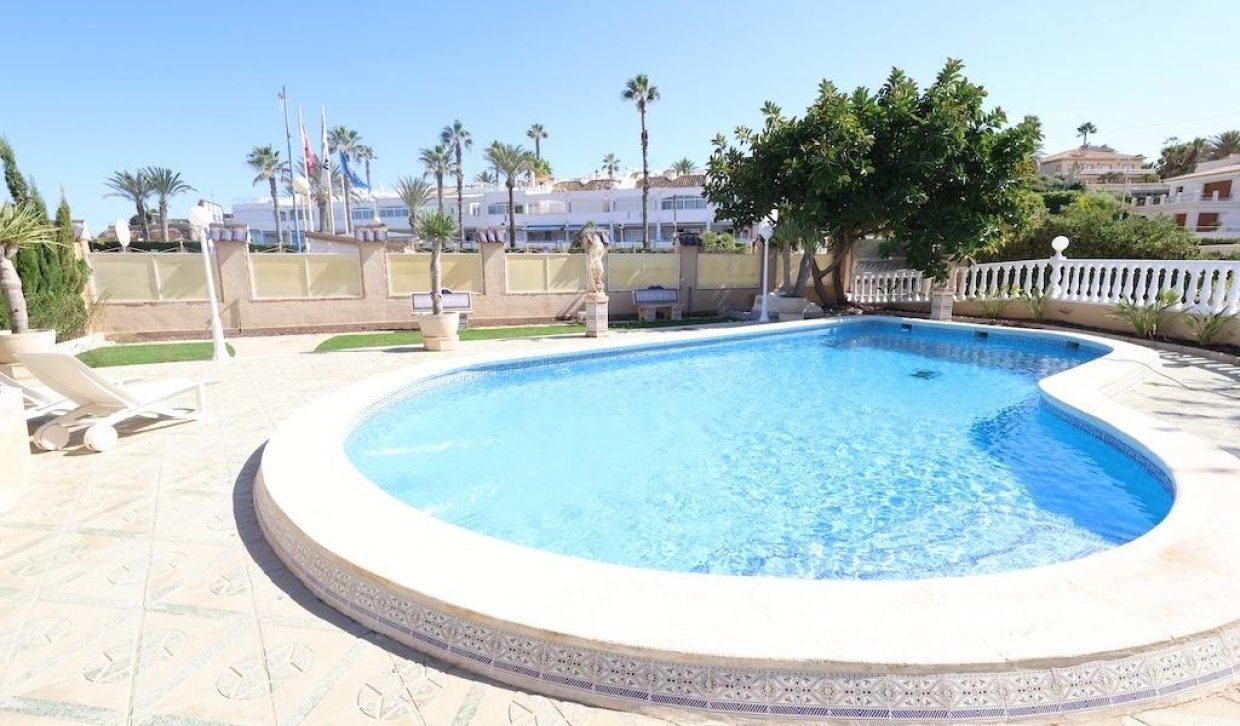 Segunda Mano - Villa - Cabo Roig - MUY CERCA DE LA PLAYA