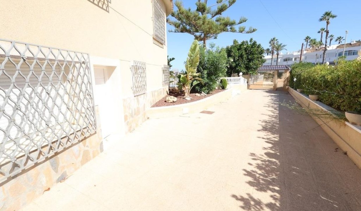 Segunda Mano - Villa - Cabo Roig - MUY CERCA DE LA PLAYA