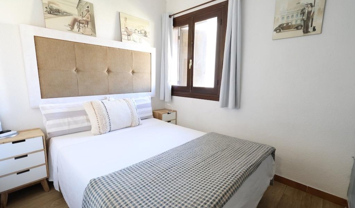Alquiler - Bungalow - Orihuela Costa - Cabo Roig