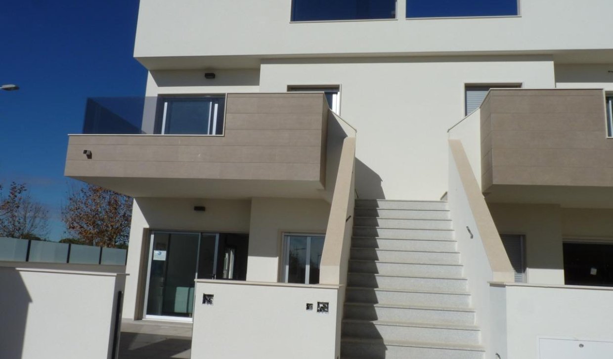 Obra nueva - Adosado - Pilar de la Horadada