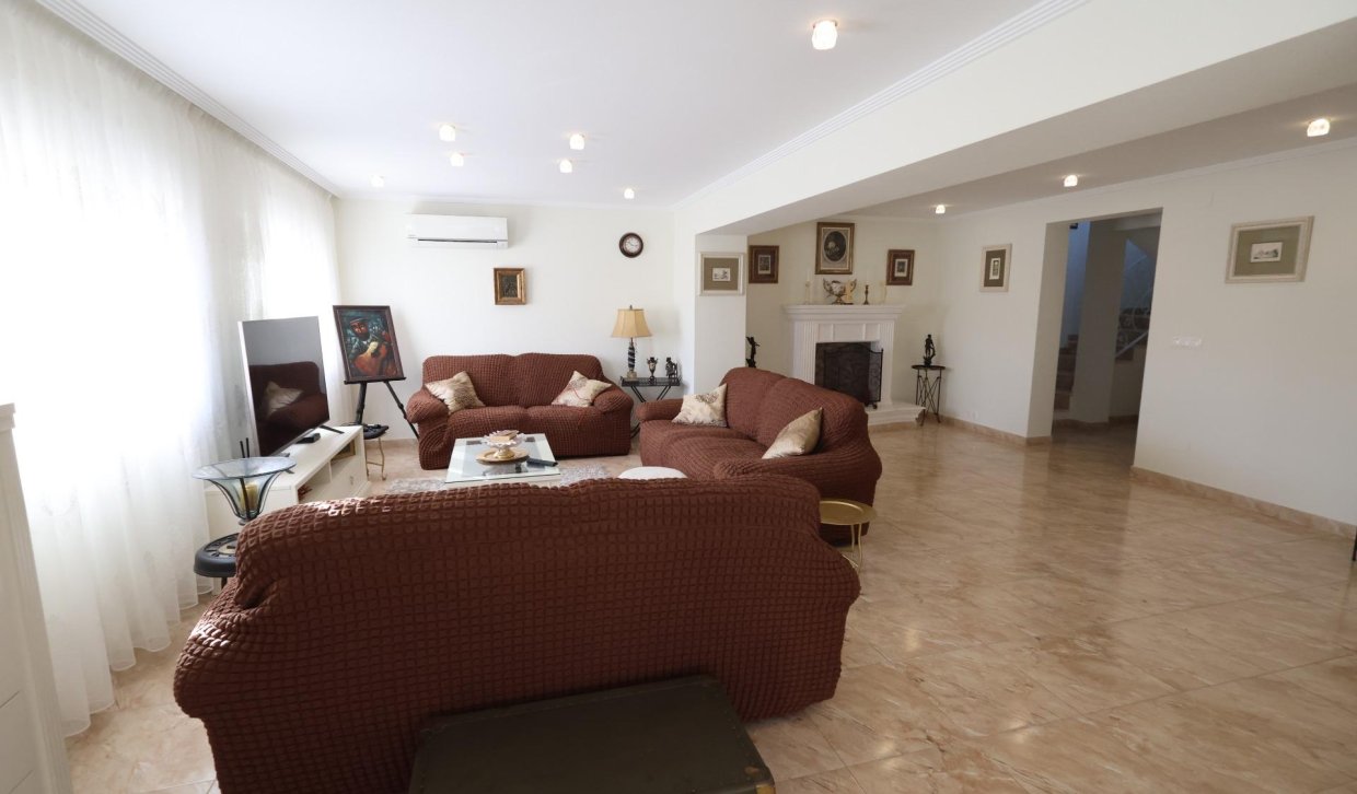 Segunda Mano - Chalet - Torrevieja - Los Balcones - Los Altos del Edén