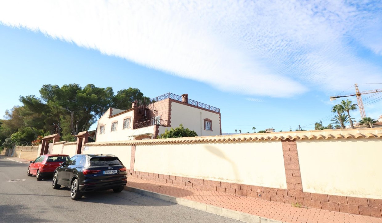 Segunda Mano - Chalet - Torrevieja - Los Balcones - Los Altos del Edén