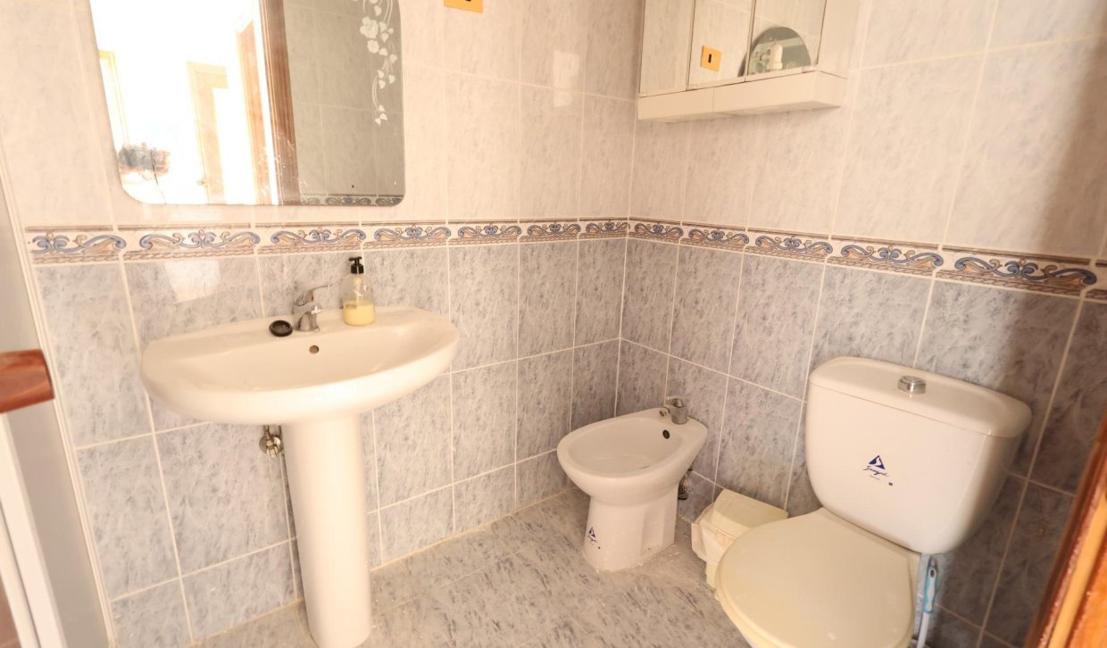 Segunda Mano - Apartamento  - Torrevieja - Punta prima
