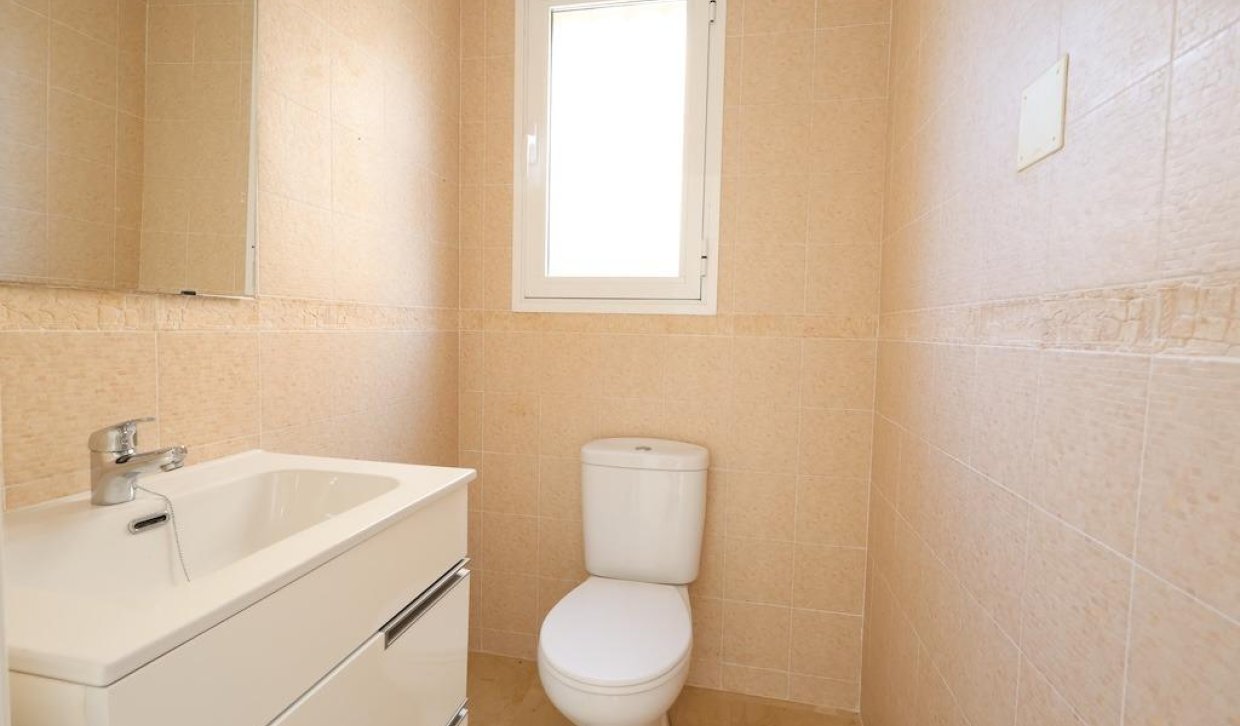 Alquiler - Chalet - Guardamar del Segura - Urb el raso