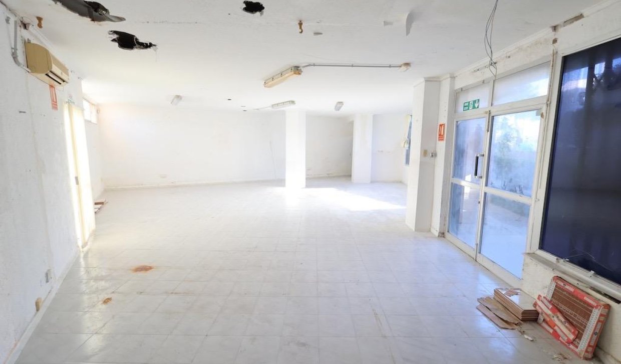 Segunda Mano - Local comercial - Orihuela Costa - La Zenia