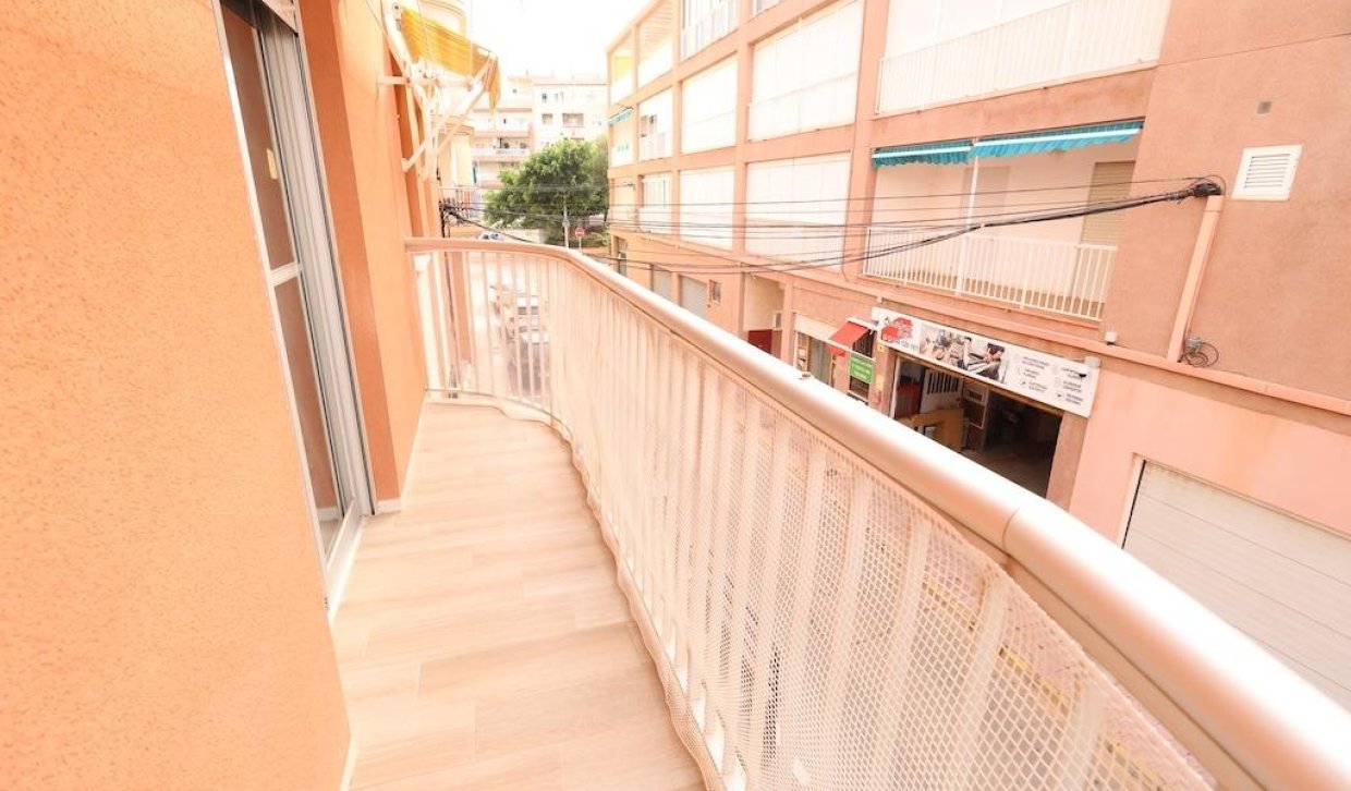 Revente - Appartement - Torrevieja - La Mata pueblo