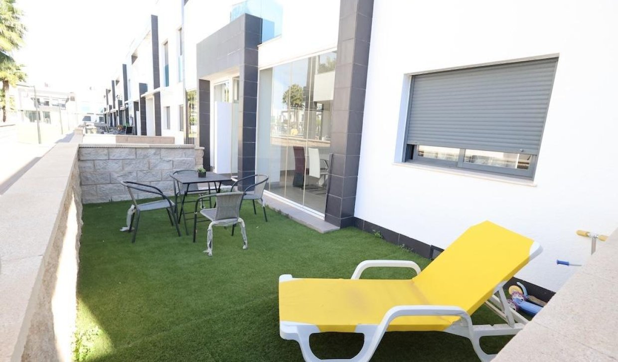 Segunda Mano - Bungalow - Orihuela Costa - La Zenia