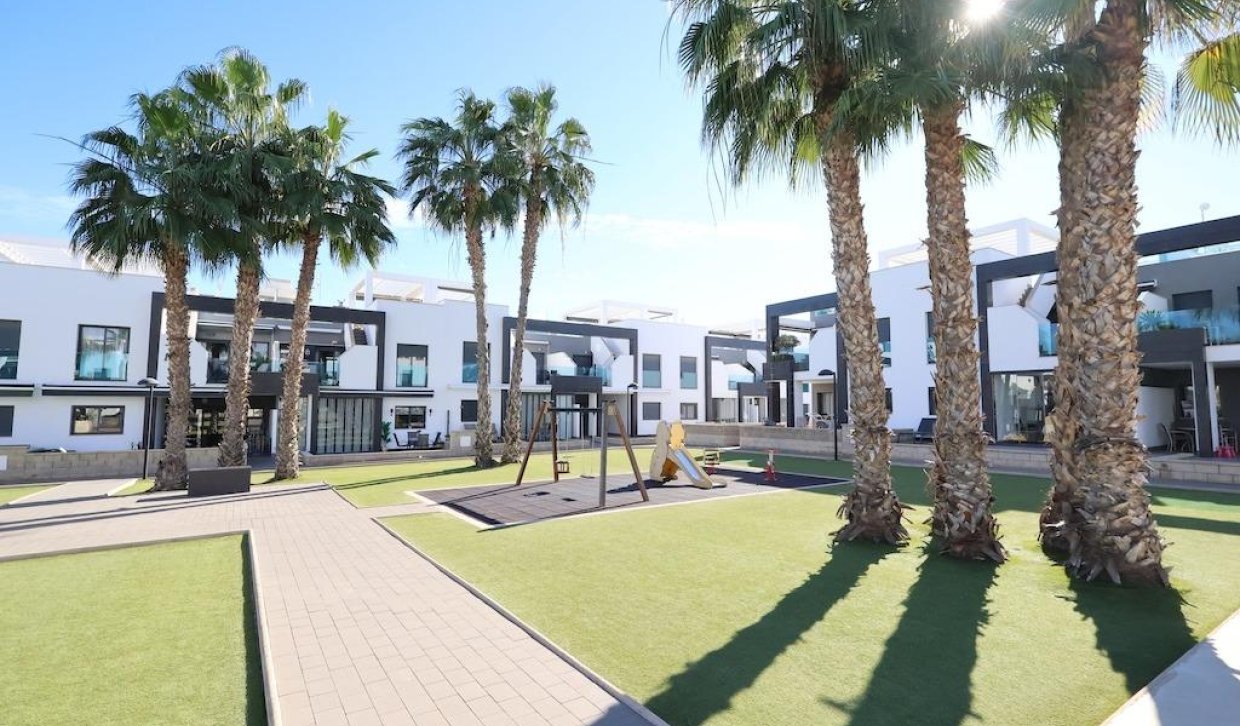 Segunda Mano - Bungalow - Orihuela Costa - La Zenia