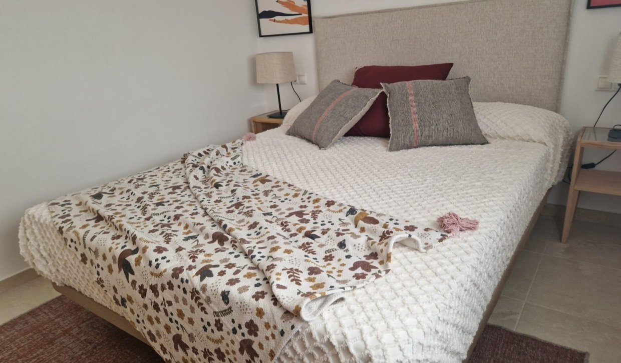 Obra nueva - Apartamento  - Avileses - pueblo