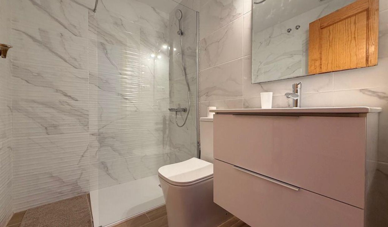 Resale - Bungalow - Orihuela Costa - Las Filipinas