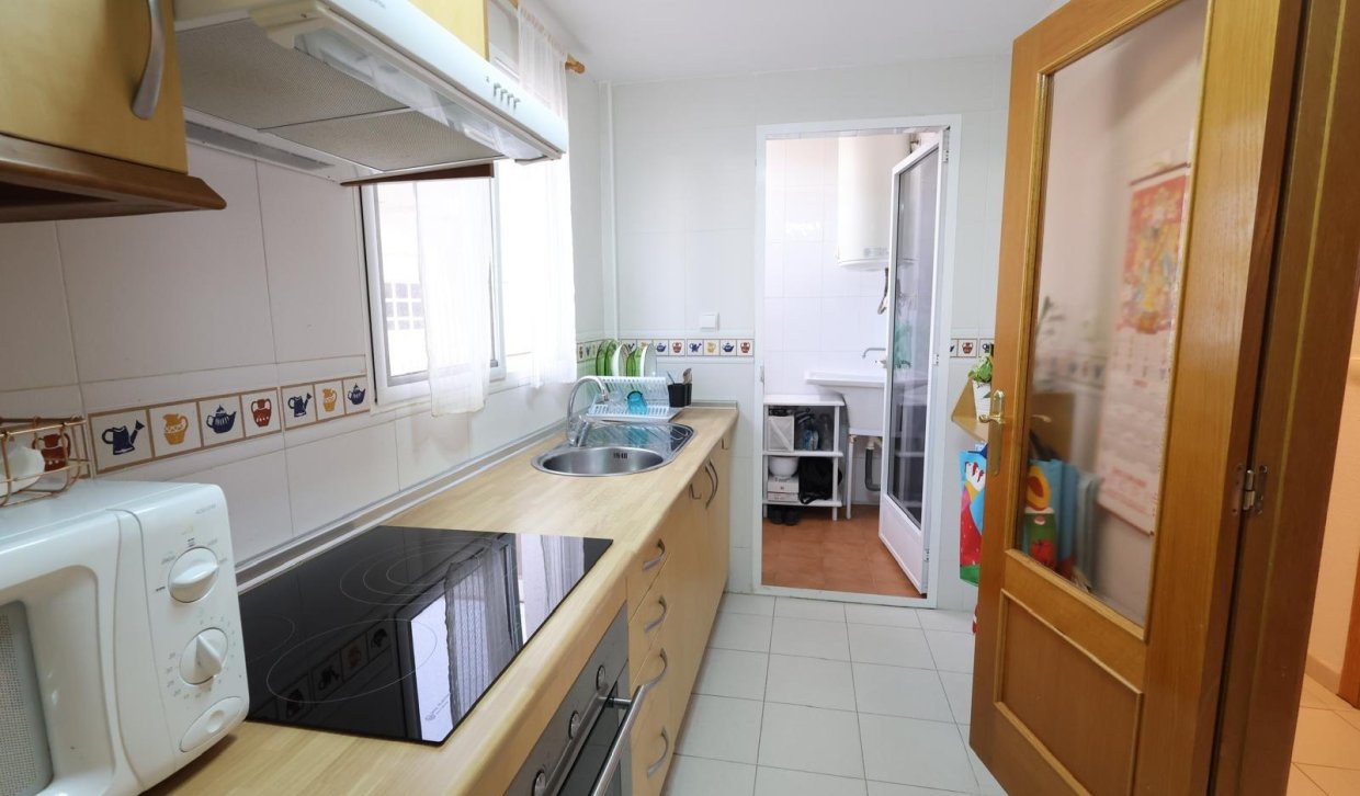 Alquiler - Apartamento  - Campoamor - Orihuela costa