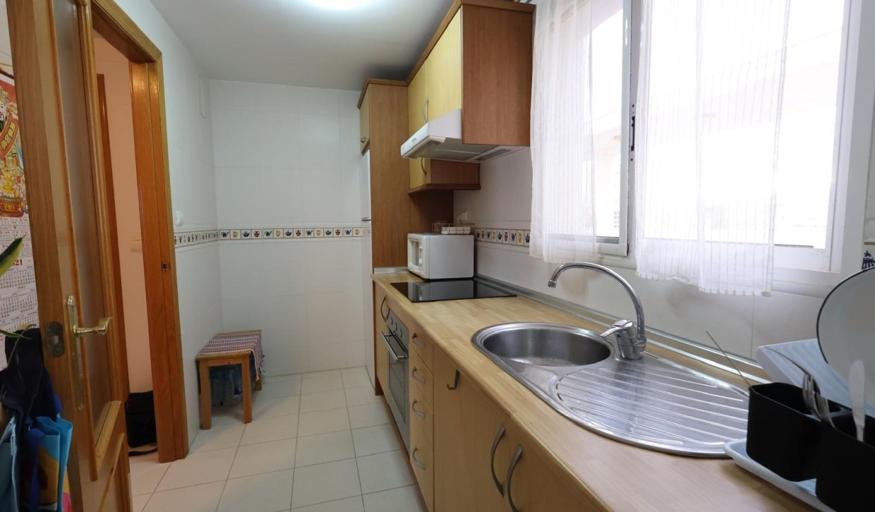 Alquiler - Apartamento  - Campoamor - Orihuela costa