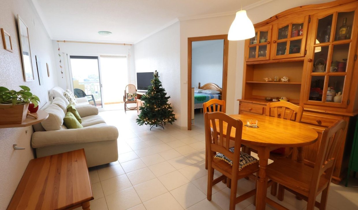 Alquiler - Apartamento  - Campoamor - Orihuela costa