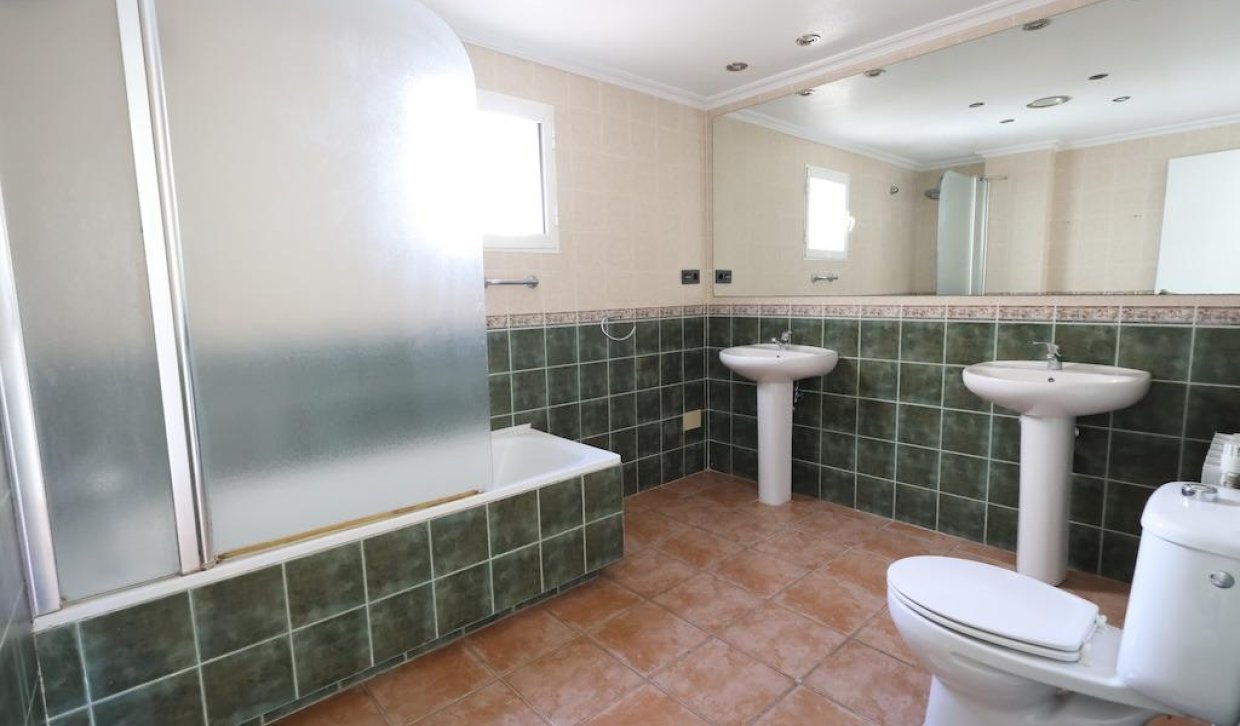 Odsprzedaż - Chalet - Orihuela Costa - Villamartín-Las Filipinas