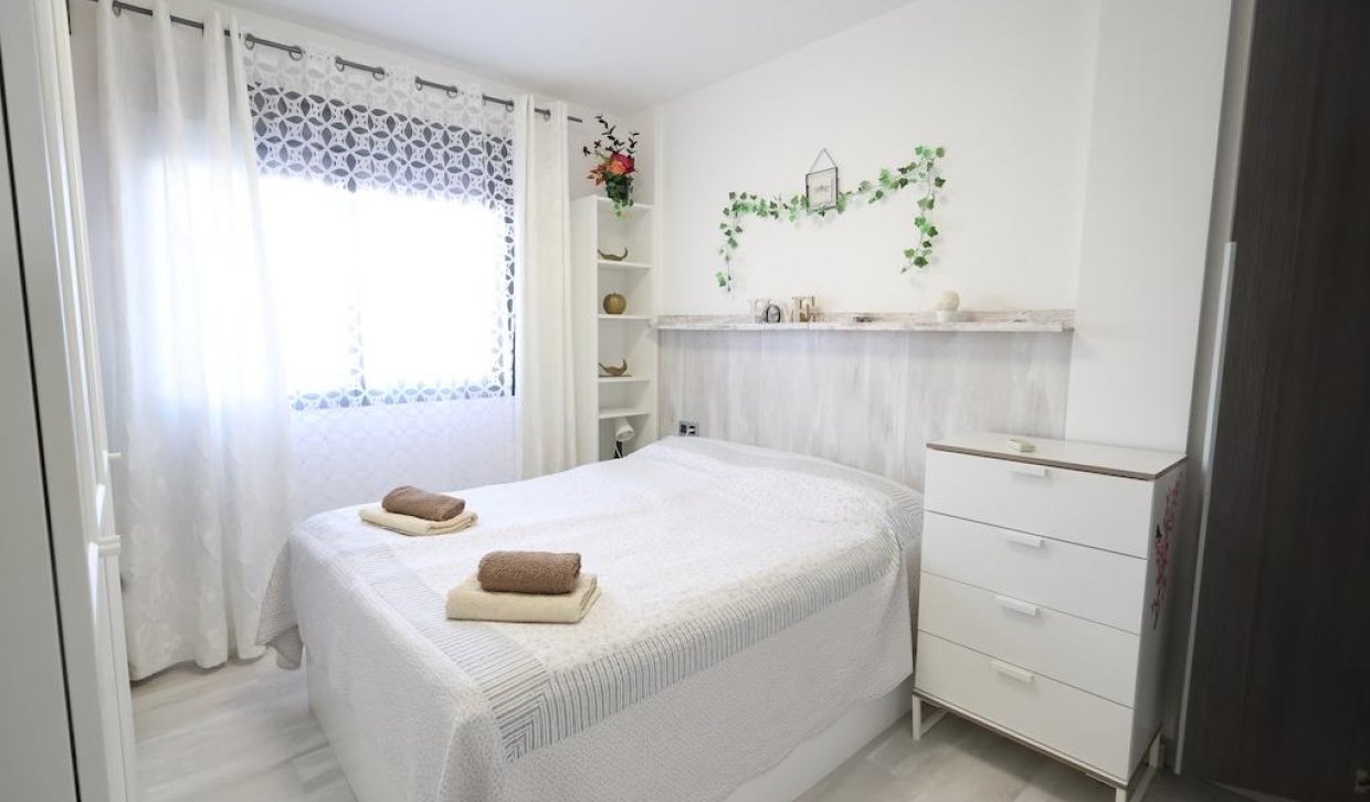 Revente - Bungalow - Orihuela Costa - La Zenia