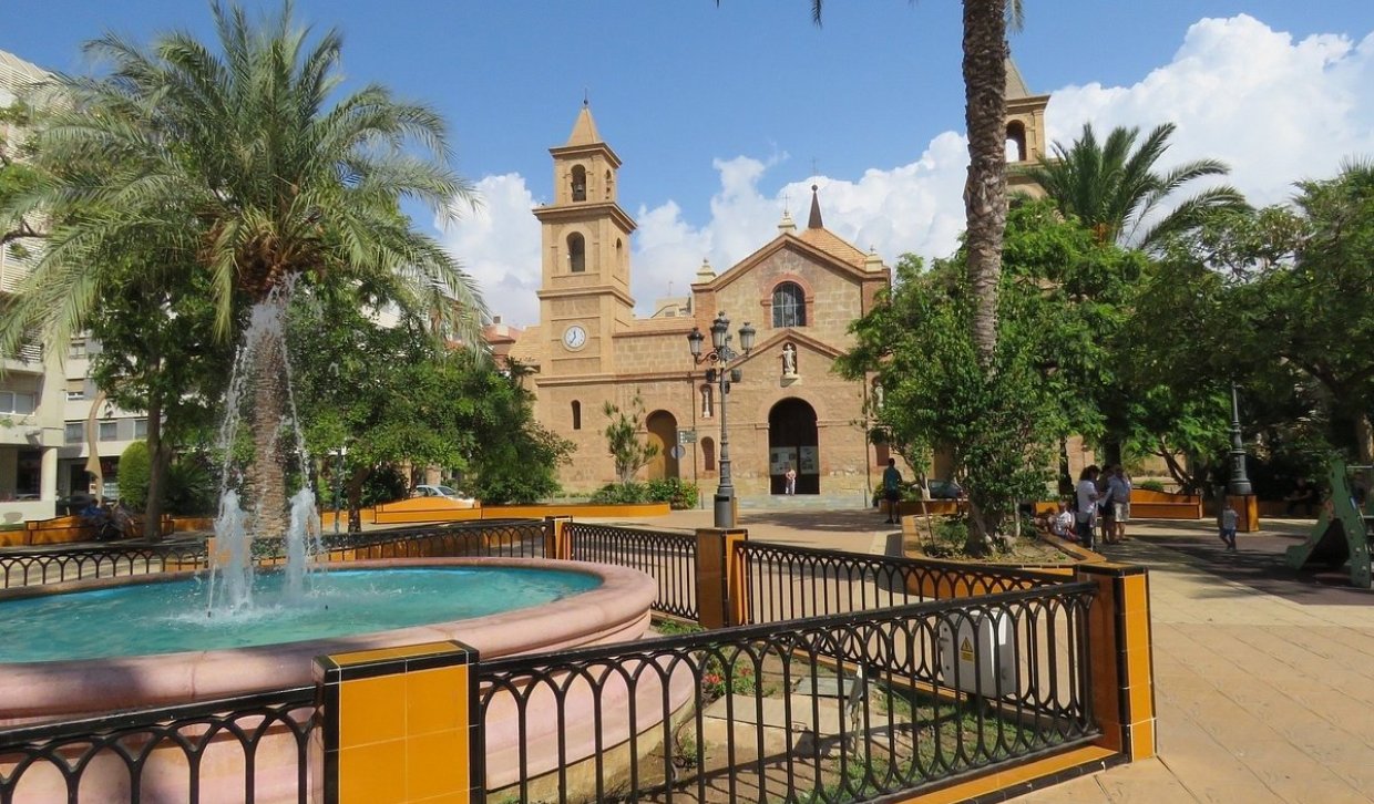 Nowy budynek - domek letniskowy - Torrevieja - Lago Jardín II