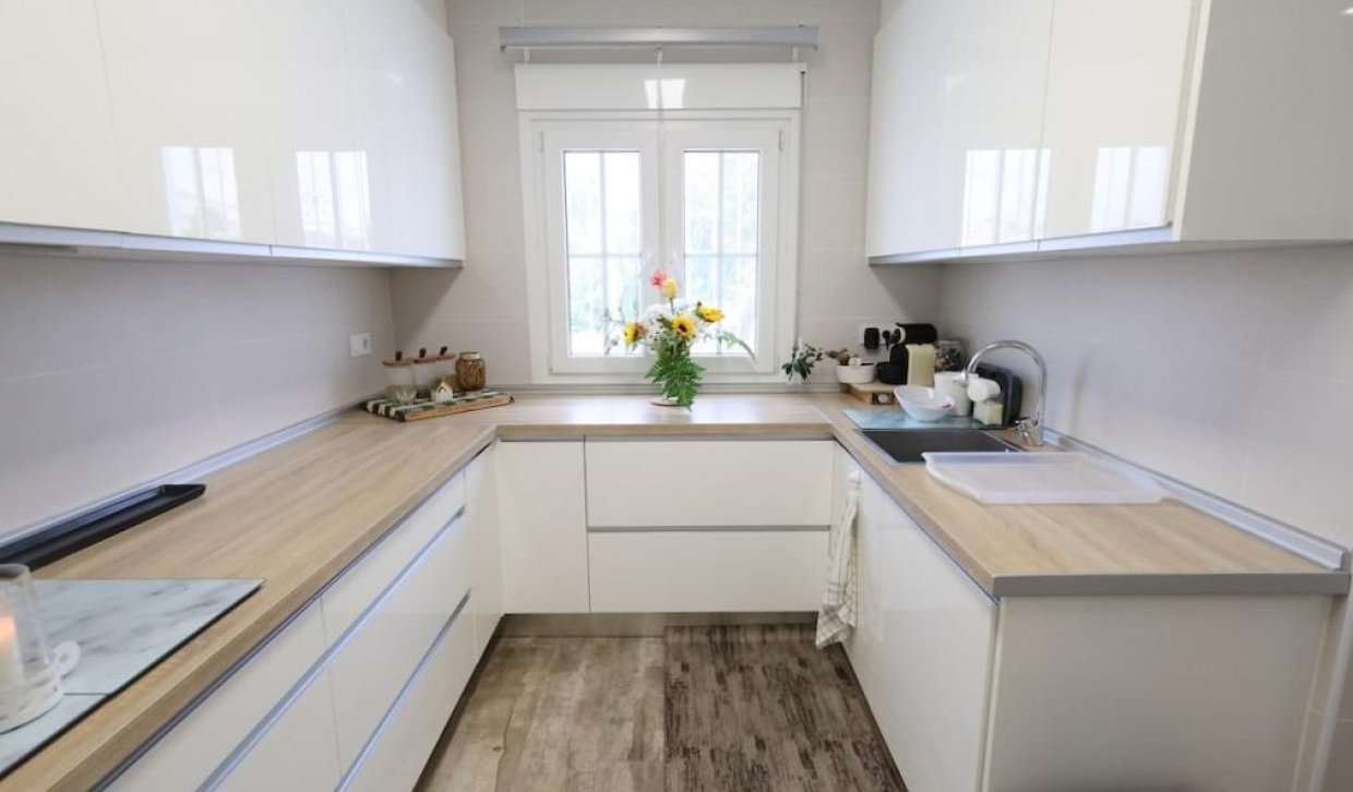 Segunda Mano - Villa - San Miguel de Salinas - Las filipinas