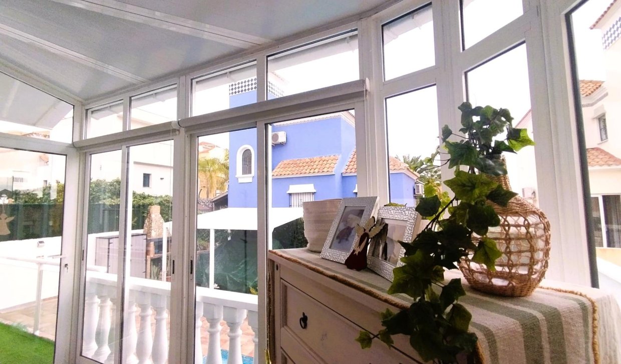 Segunda Mano - Villa - San Miguel de Salinas - Las filipinas