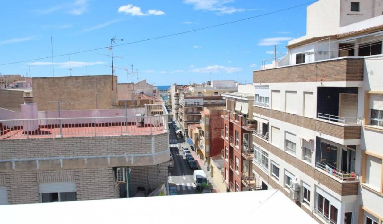 Segunda Mano - Edificio - Torrevieja - Centro