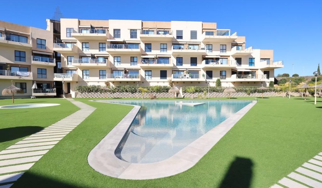 Resale - Apartment  - Orihuela Costa - La Zenia
