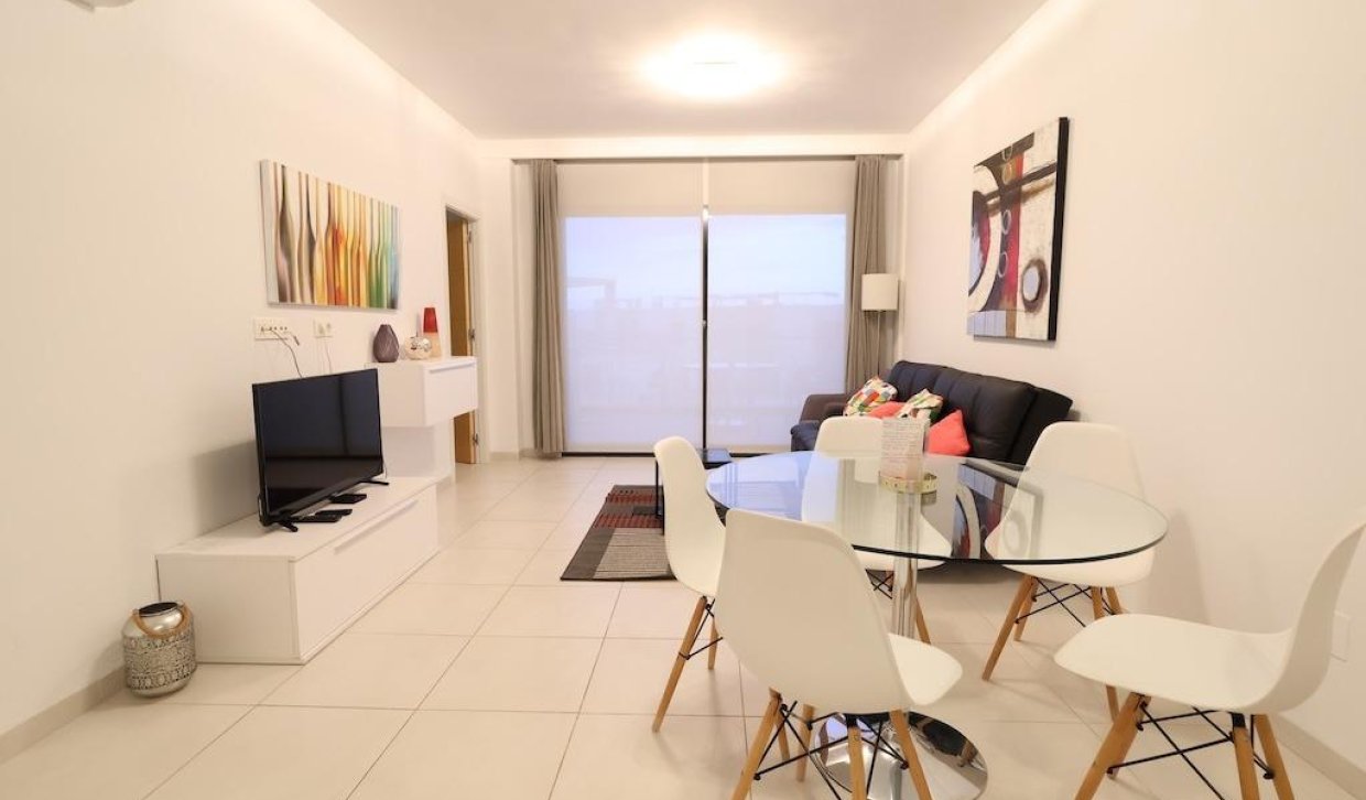 Resale - Apartment  - Orihuela Costa - La Zenia