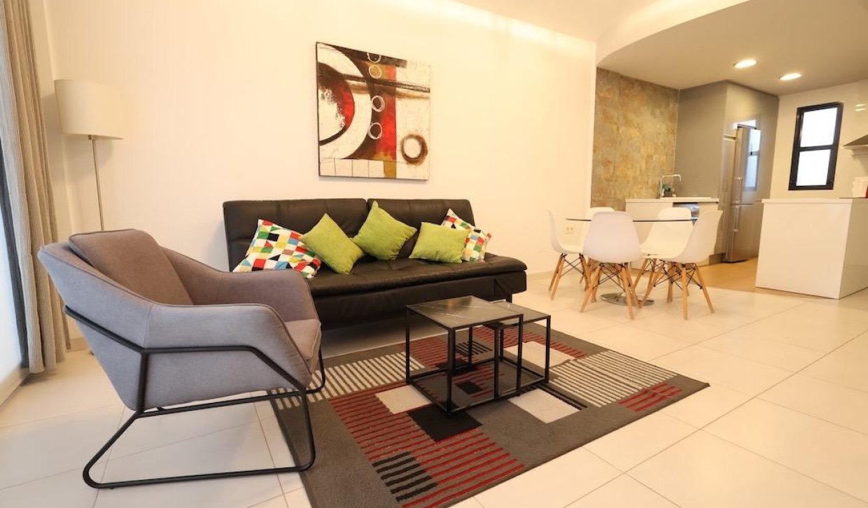 Resale - Apartment  - Orihuela Costa - La Zenia