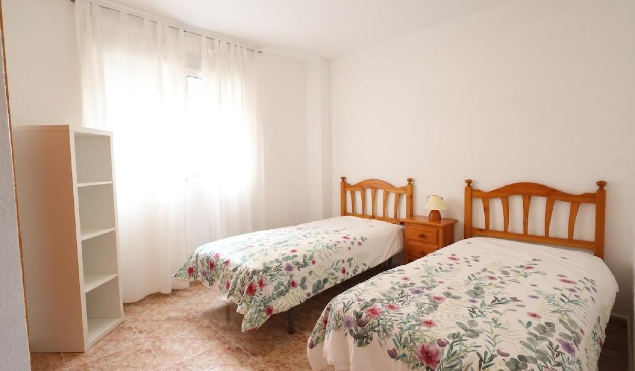 Verhuur - Appartement  - Torrevieja - Punta prima