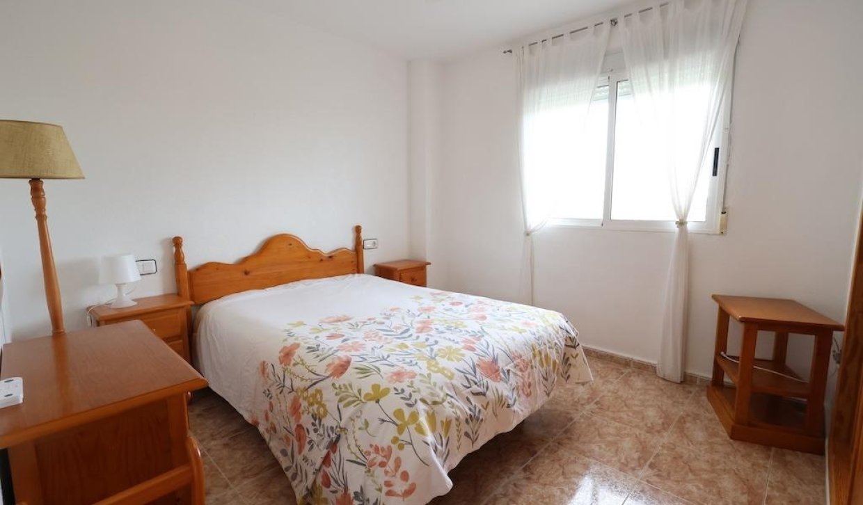 Verhuur - Appartement  - Torrevieja - Punta prima
