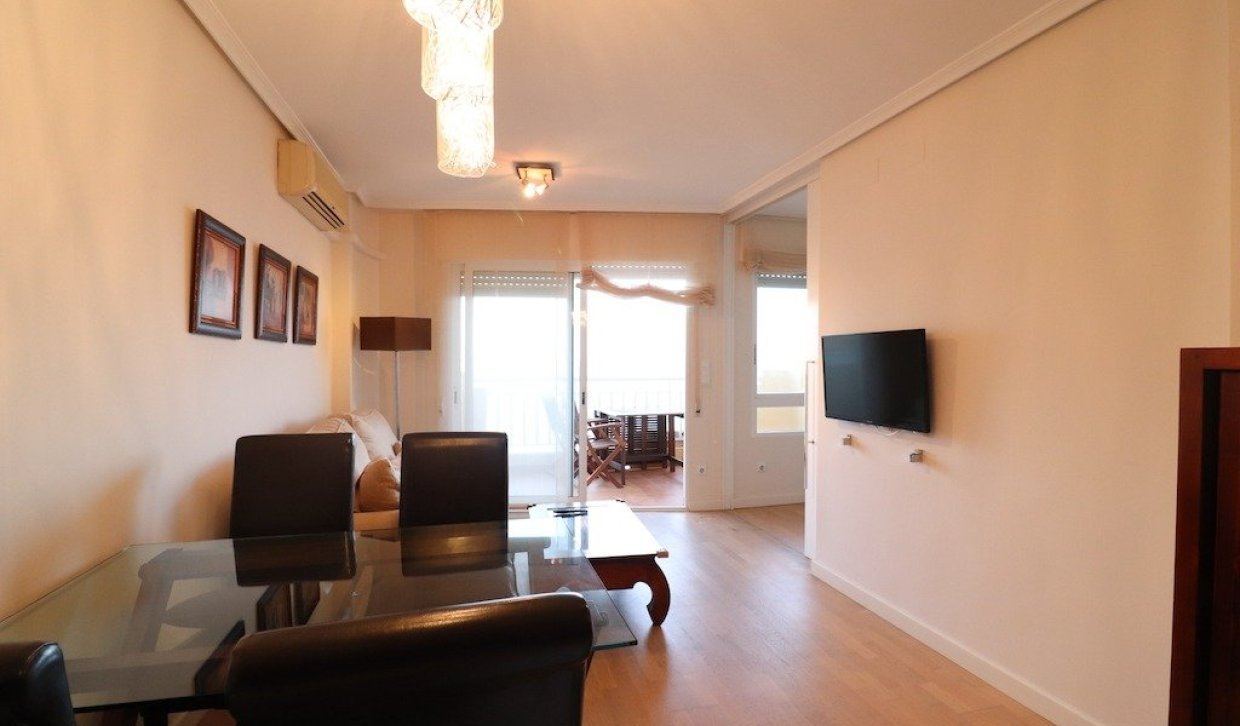 Verhuur - Appartement  - Orihuela Costa - Campoamor