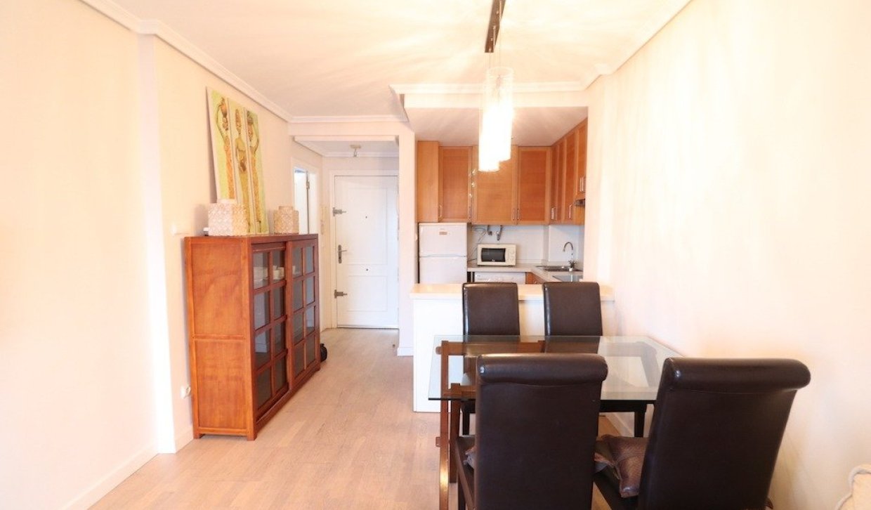 Verhuur - Appartement  - Orihuela Costa - Campoamor