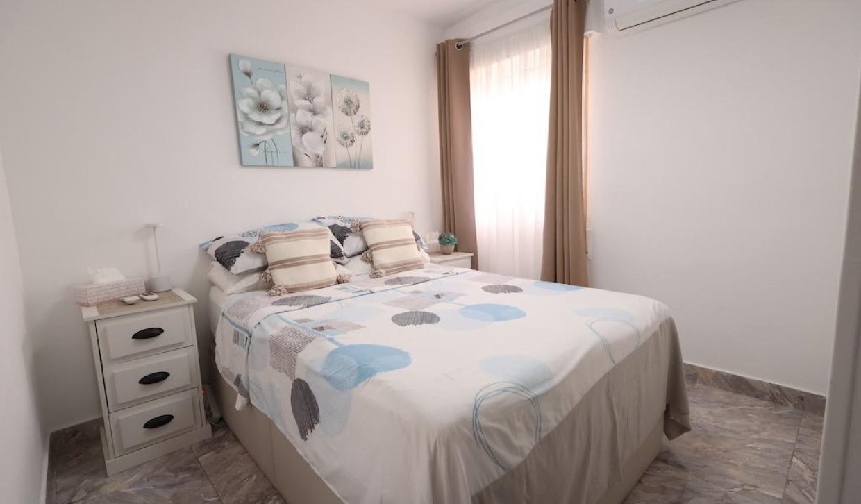 Segunda Mano - Bungalow Planta Alta - Torrevieja - Torretas