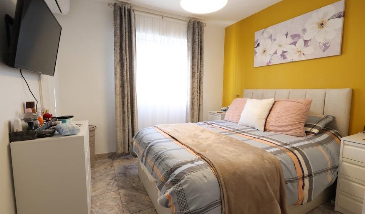 Segunda Mano - Bungalow Planta Alta - Torrevieja - Torretas