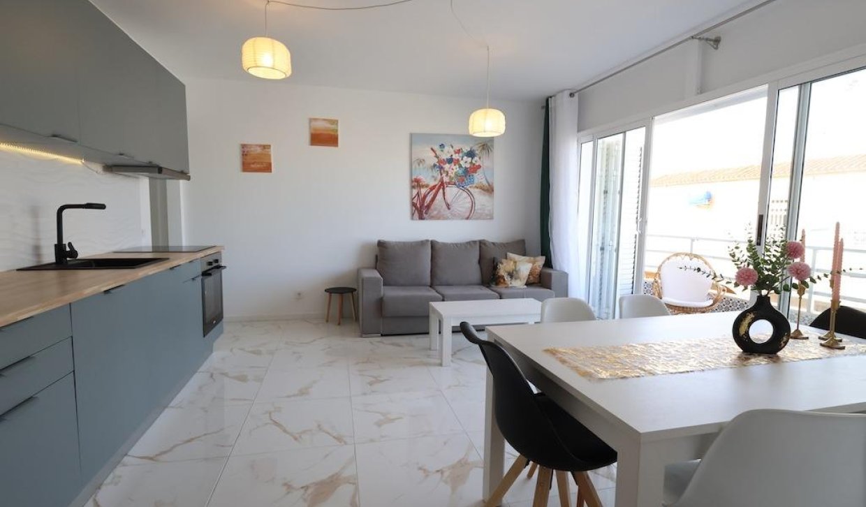 Bestaande woning  - Appartement  - Torrevieja - La Mata