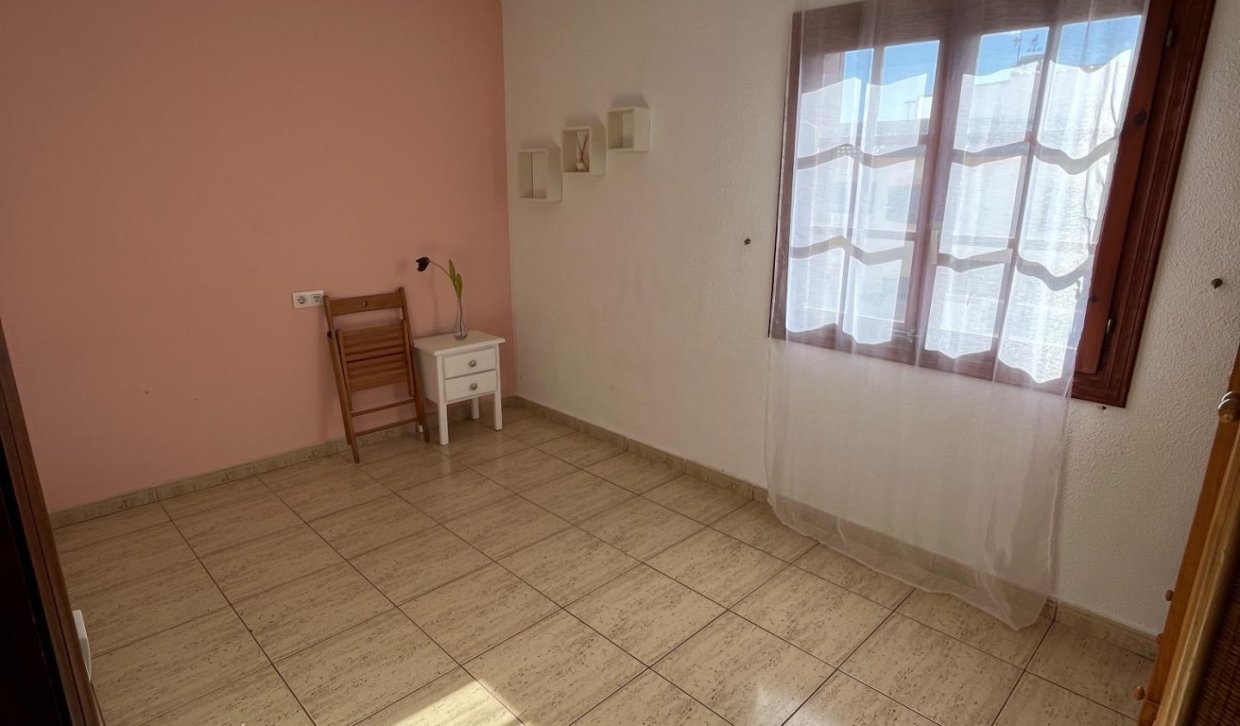Verhuur - Appartement  - Orihuela Costa - Punta Prima