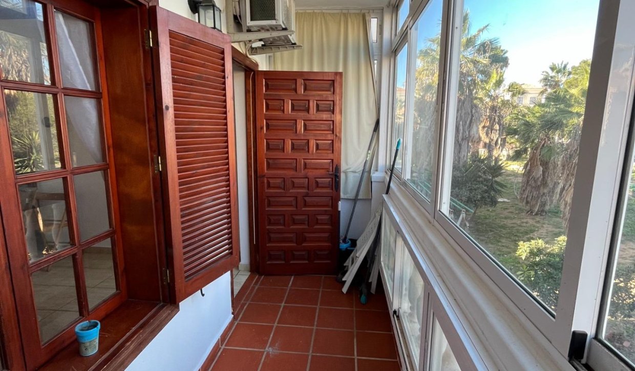 Verhuur - Appartement  - Orihuela Costa - Punta Prima