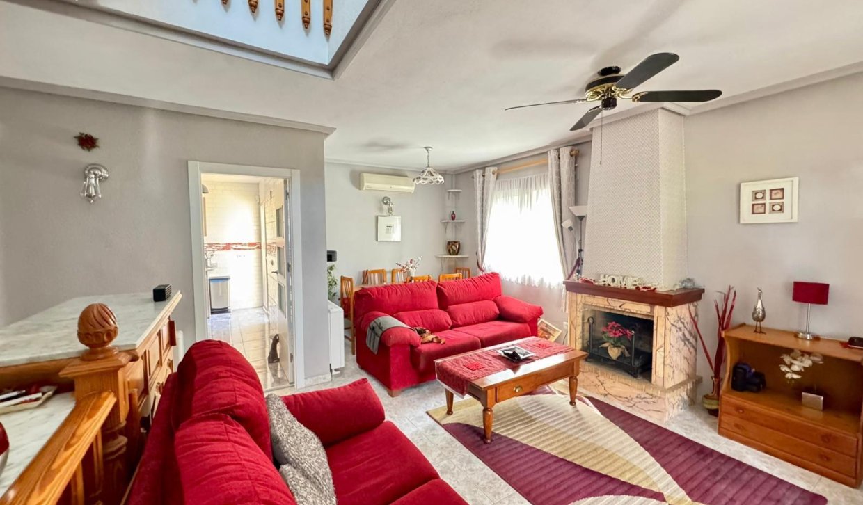 Segunda Mano - Chalet - Torrevieja - Los Altos