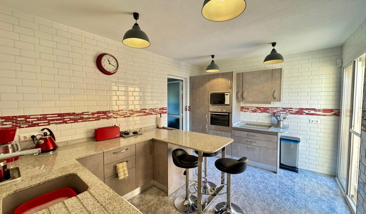 Segunda Mano - Chalet - Torrevieja - Los Altos