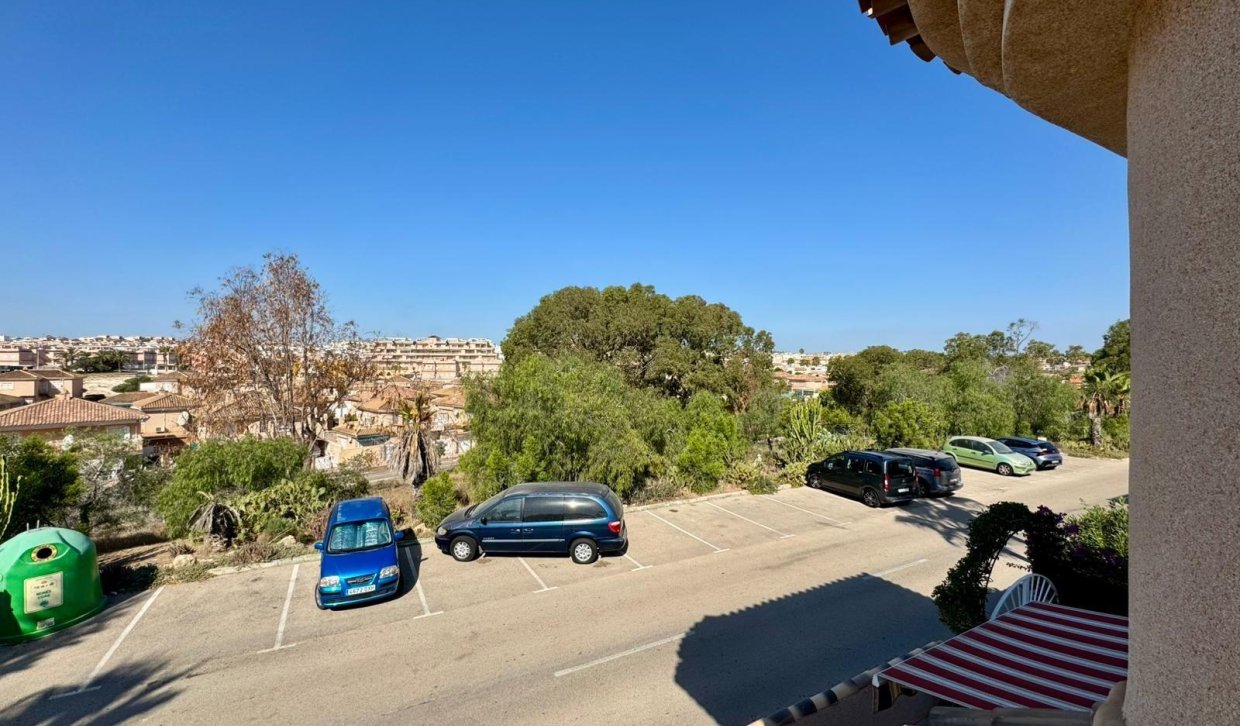 Segunda Mano - Chalet - Torrevieja - Los Altos